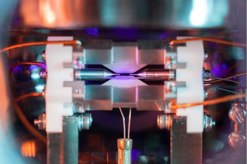 single atom ion trap nadlinger